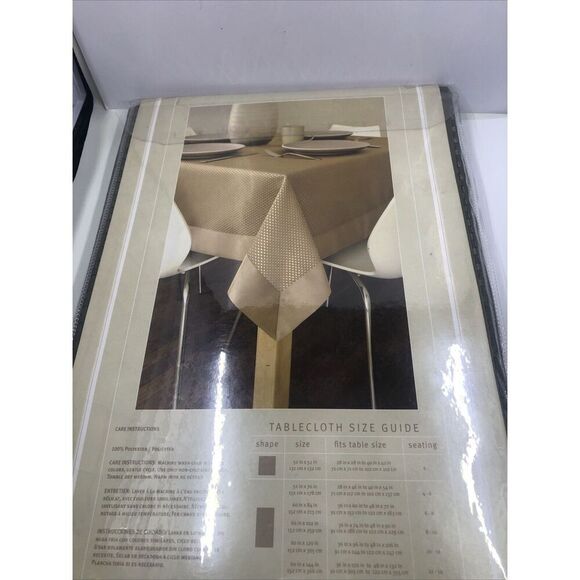 Melody Sage/Green Square Tablecloth 52”x52” VTG New - Picture 8 of 15